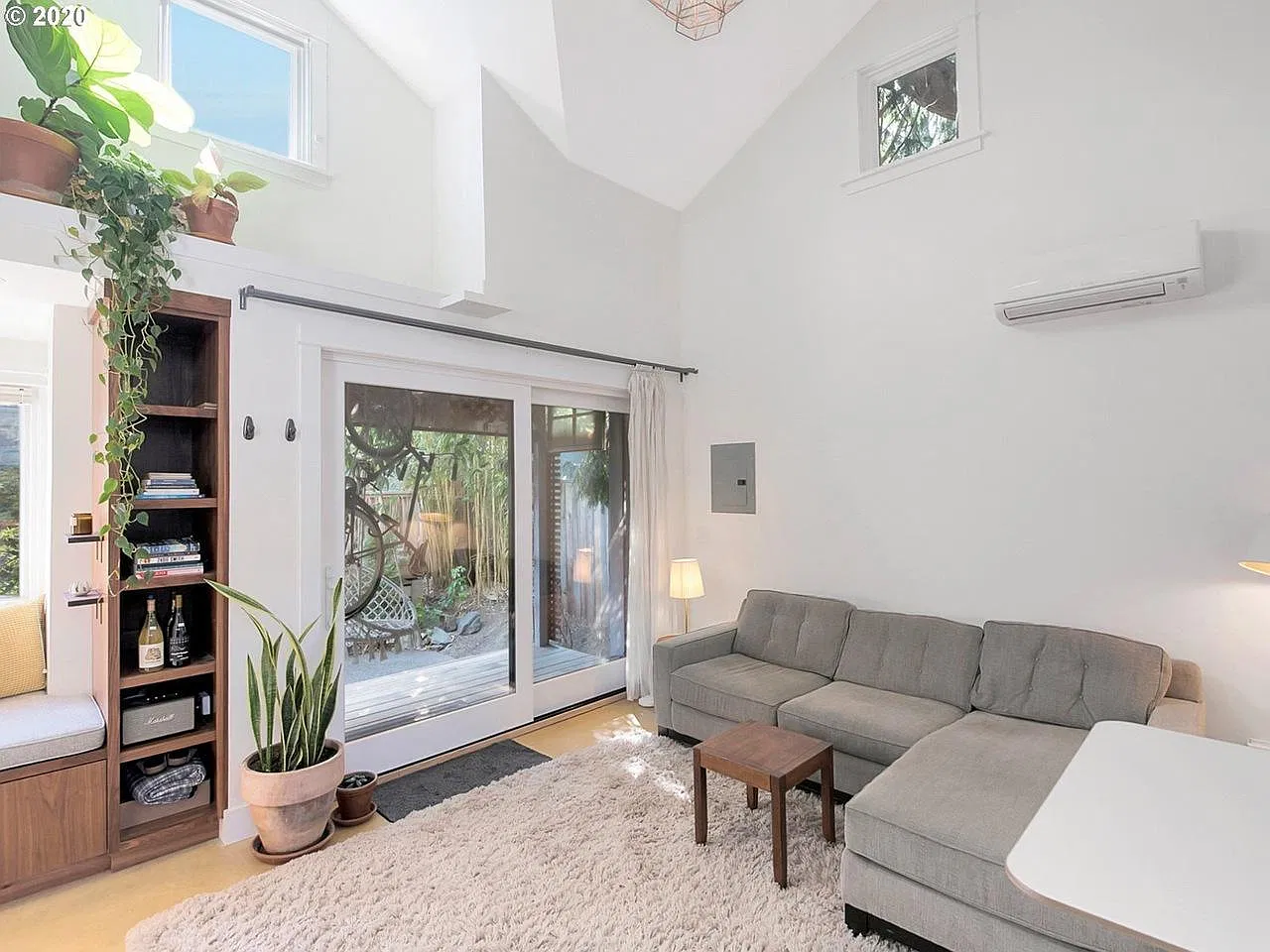 1817 SE 49th Ave — Photo 4