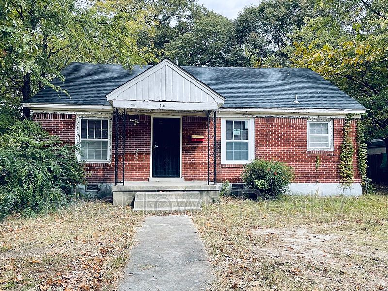1st image of 3638 Guernsey Ave