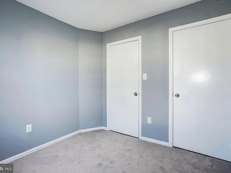 6955 Aquamarine Ct — Photo 17