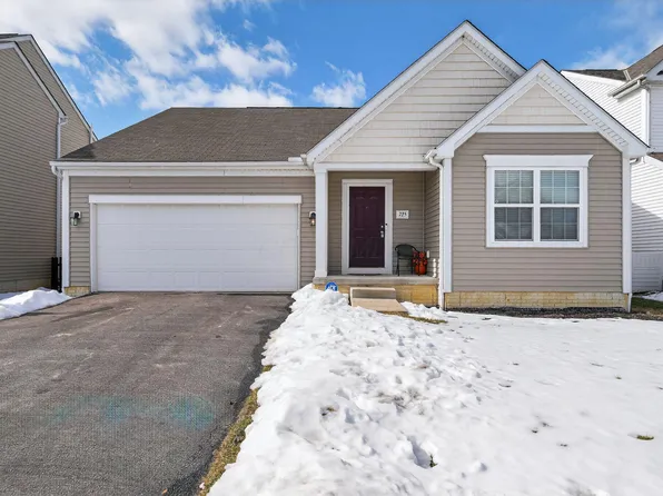 725 Flowering Cherry Ct, Blacklick, OH 43004