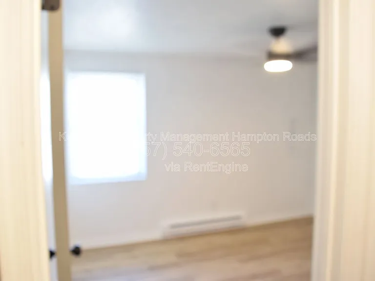 6249 Alexander St #F — Photo 9