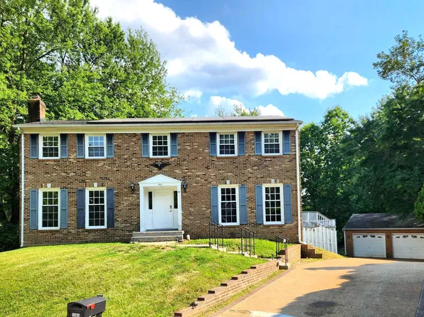 5663 Neddleton Ave, Woodbridge, VA 22193