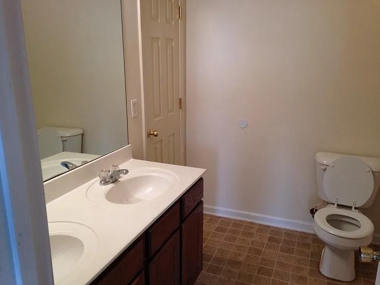 2317 Lonan Ct — Photo 9