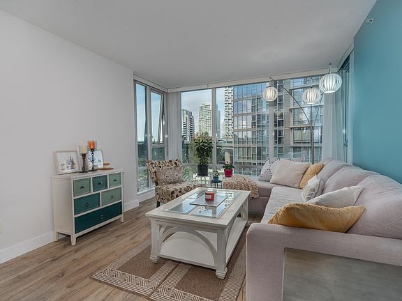 2nd image of 1495 Richards St #801