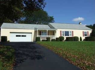 3065 Strasburg Rd, East Fallowfield, PA 19320
