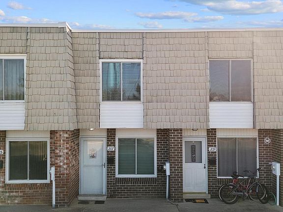 5th image of 207 136th St #207