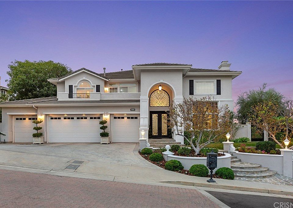 1st image of 3929 Rock Hampton Dr