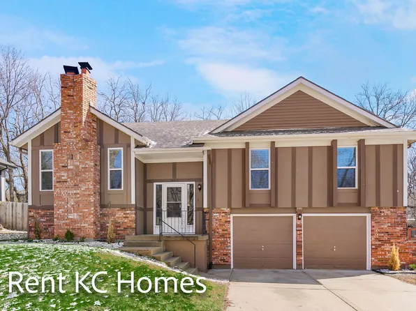 14013 S Tomahawk Dr, Olathe, KS 66062