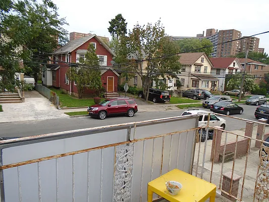 Rented by 18 REALTY | media 4