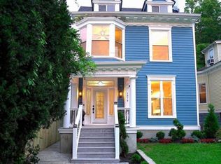 1974 Deer Park Ave, Louisville, KY 40205