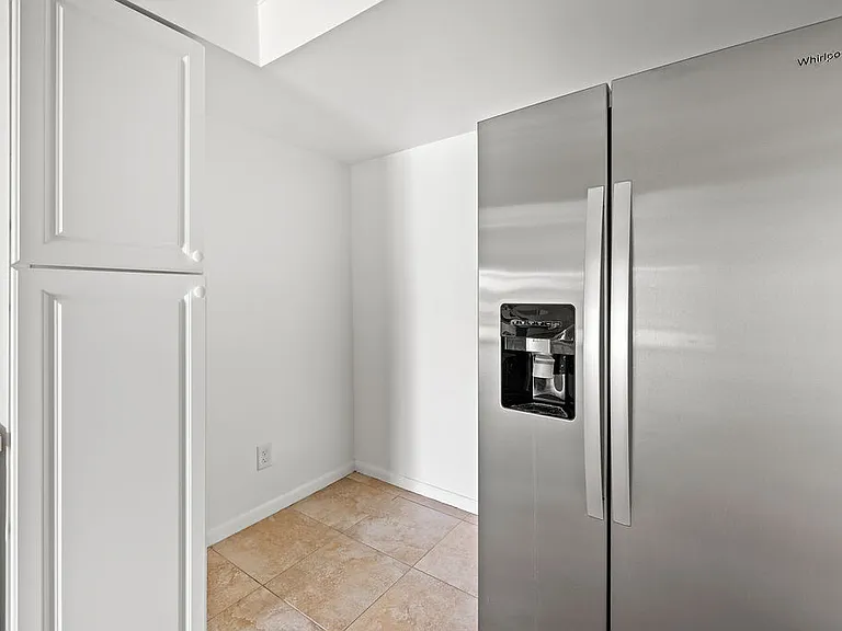 1166 6th Ave #B3 — Photo 8
