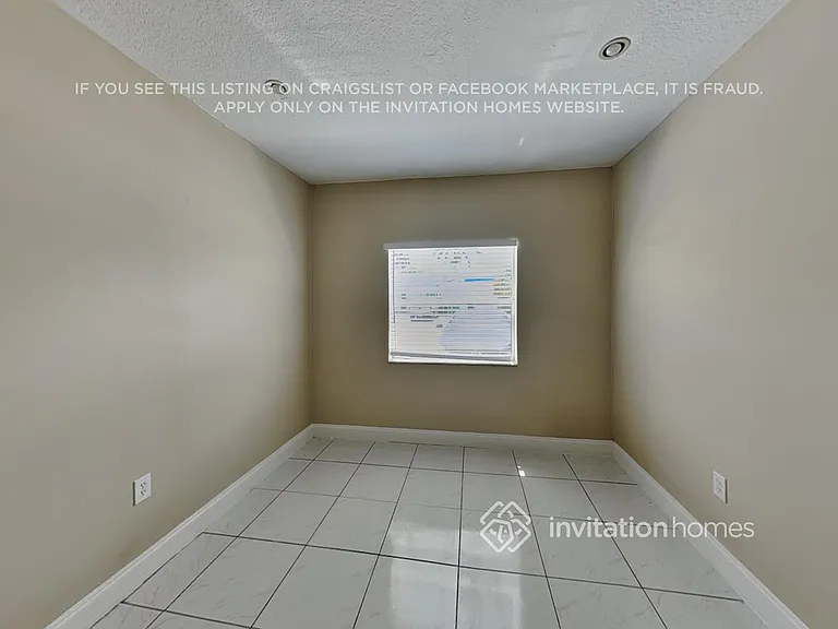 17035 SW 145th Ave — Photo 14