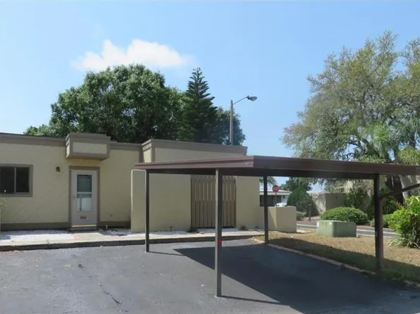 4314 Cedar Grove St, Holiday, FL 34691