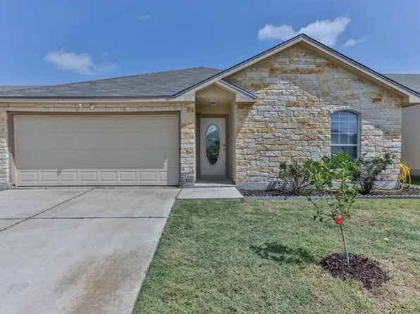 233 Moonstone Dr, Jarrell, TX 76537