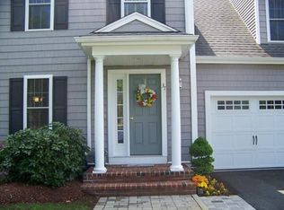 37 Newbury Dr, Pembroke, MA 02359