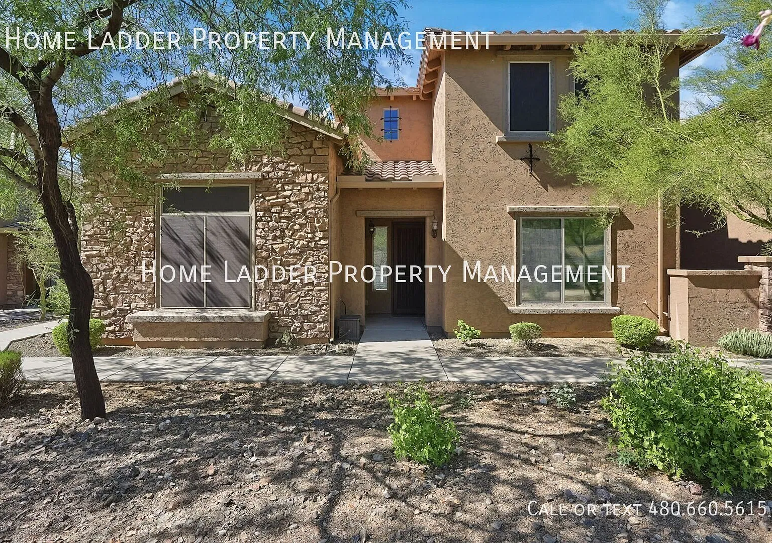 Spacious North Phoenix Home in Fireside at Norterra — Photo 1