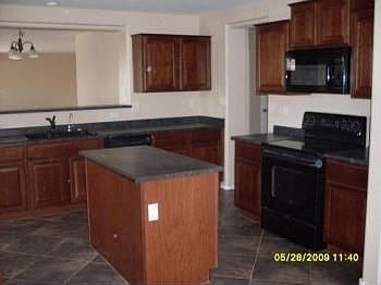 5th image of 19244 N Austin Ct
