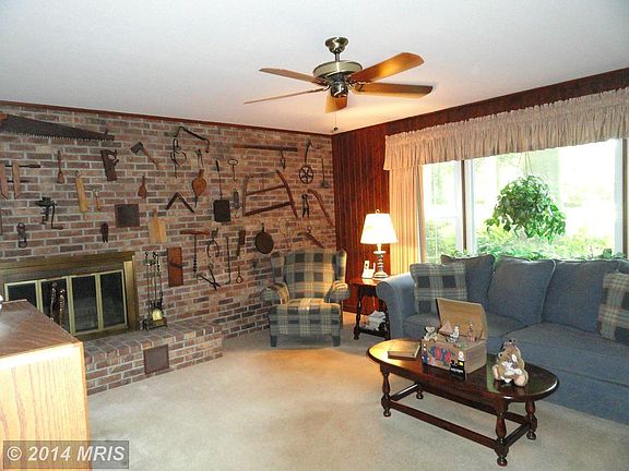 3rd image of 1200 Mazeland Dr