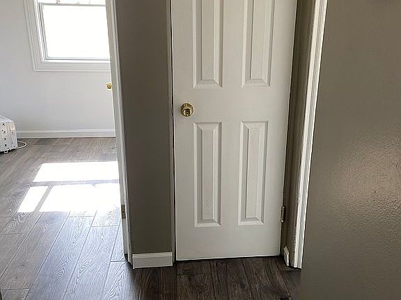 4th image of 1085 Northwood Dr