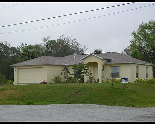 Large corner lot  in a quiet neighborhood