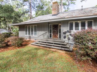 8 Shaftesbury Ln, Savannah, GA 31411