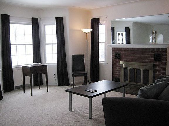 Feature bay window in LR