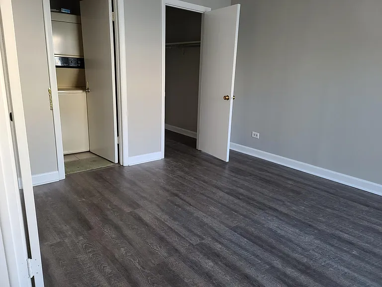 847 Oxford Pl #847 — Photo 5