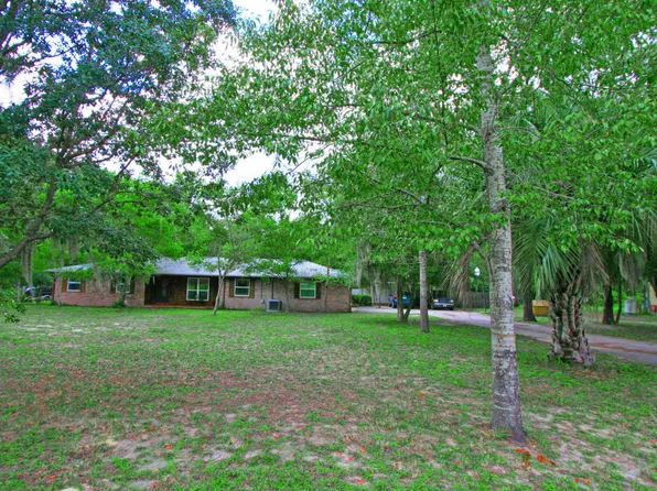 884 Hawkins Ave, Orange Park, FL 32065