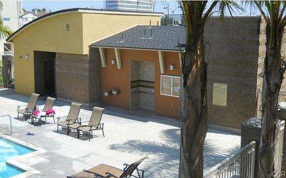 4th image of 5400 W 149th Pl Unit 1