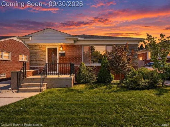 8953 Niver Ave, Allen Park, MI 48101