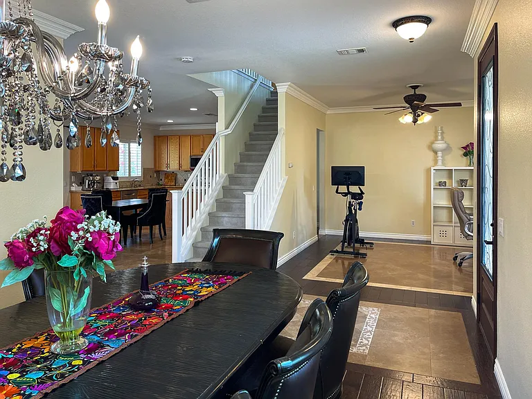 30024 Medford Pl — Photo 14