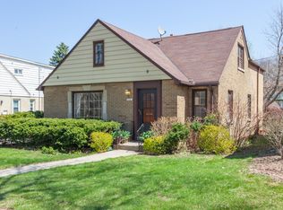 3340 N 57th St, Milwaukee, WI 53216