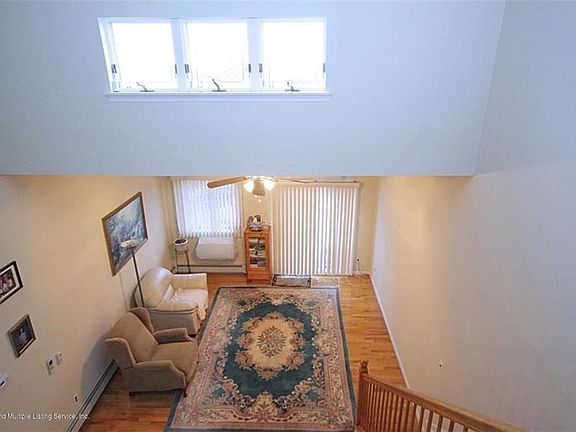 5th image of 55 Dahlgren Pl APT 3C