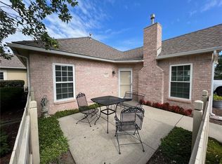 1916 W 139th St, Leawood, KS 66224