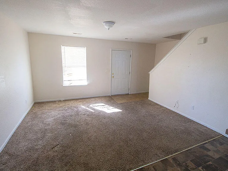 4505 Rice Rd — Photo 6