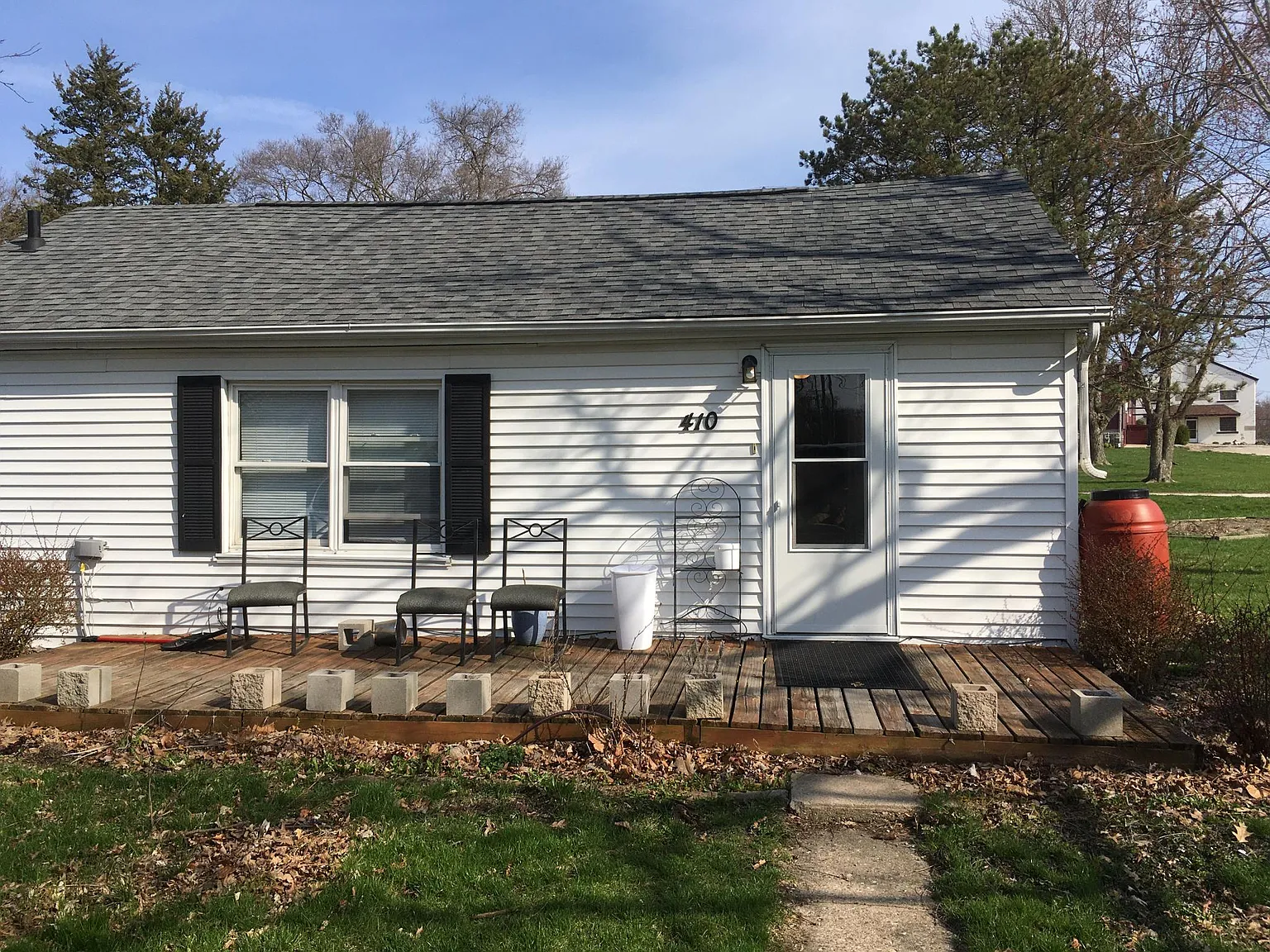410 E Dunbar St photo 1