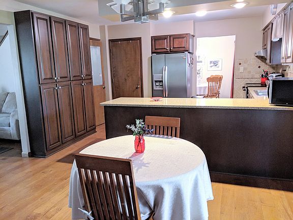 dinette / kitchen