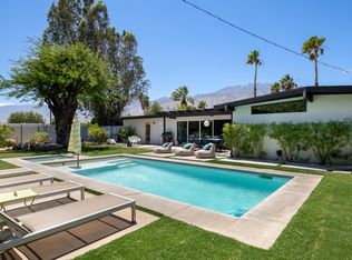 2204 N Acacia Rd W, Palm Springs, CA 92262