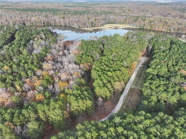 7 Morris Creek Cres, Charles City, VA 23030