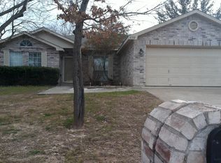 230 Lancelot Dr, Weatherford, TX 76086