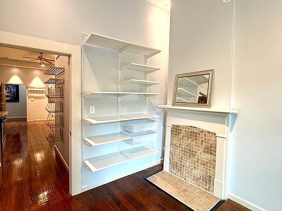 5th image of 404 Main St APT E