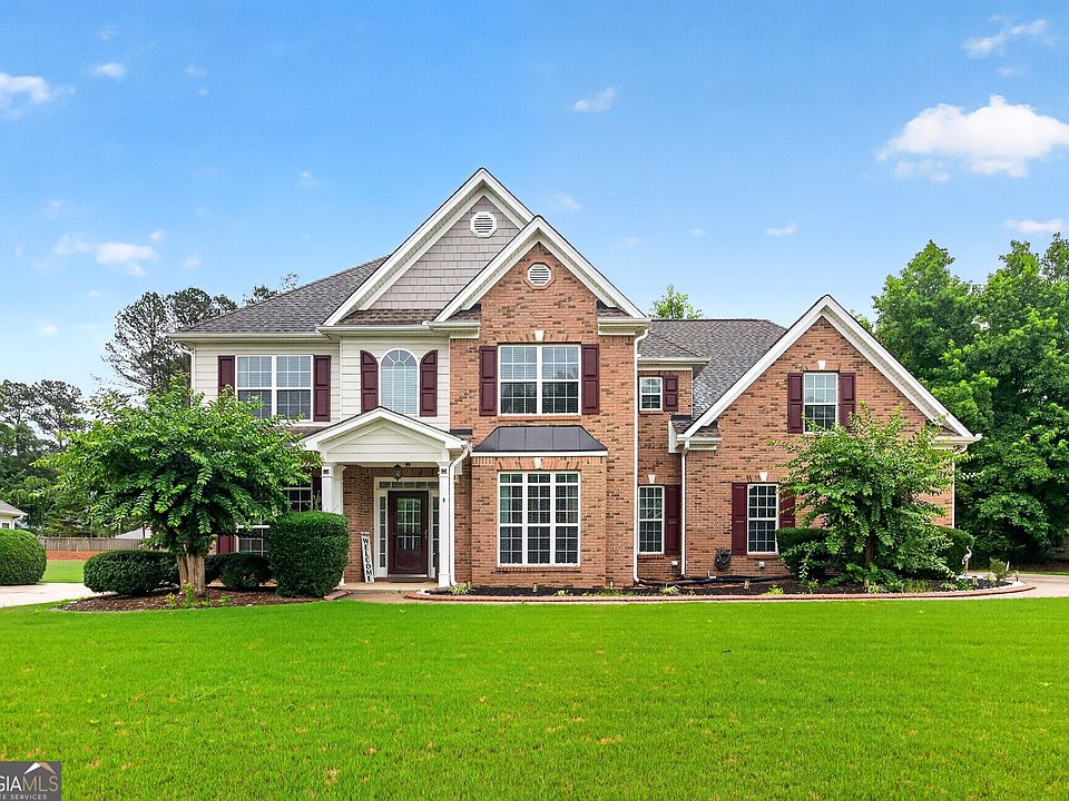 1st image of 165 Keaton Dr