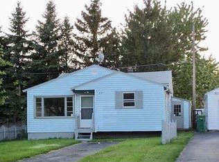 227 Woodside Pl, Rochester, NY 14609