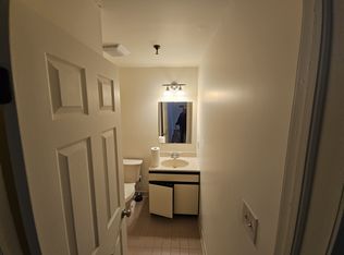 2950 State Route 23 APT 6, Newfoundland, NJ 07435
