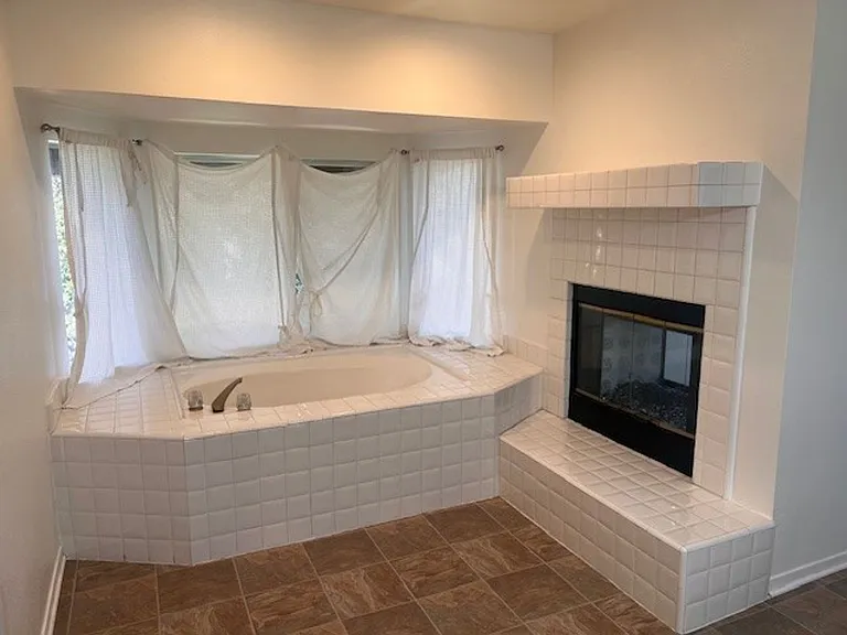 1465 Aarhus Dr — Photo 32