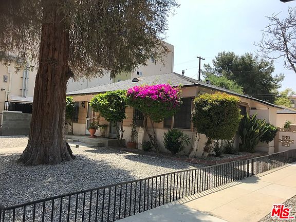 2nd image of 11226 La Maida St