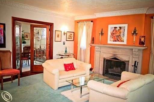 5th image of 18235 Oak Dr