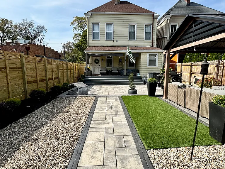 115 Vernon Ave — Photo 24