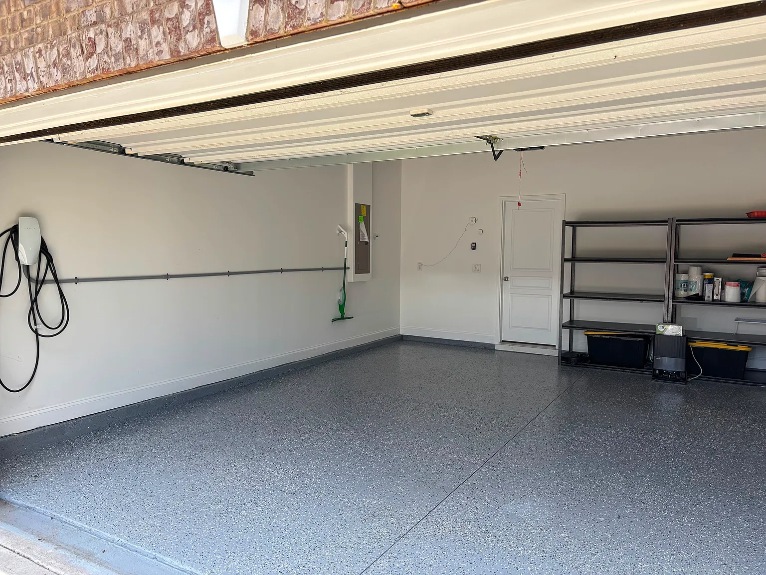 4 bed, 3486 sqft, $3,300 — Photo 3