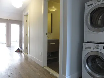 Rented by Rennit Inc.